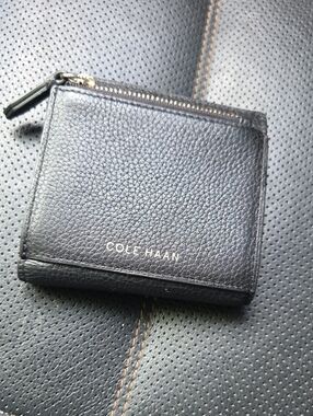 Cole Haan Black Pebbled Leather Zip Card Case